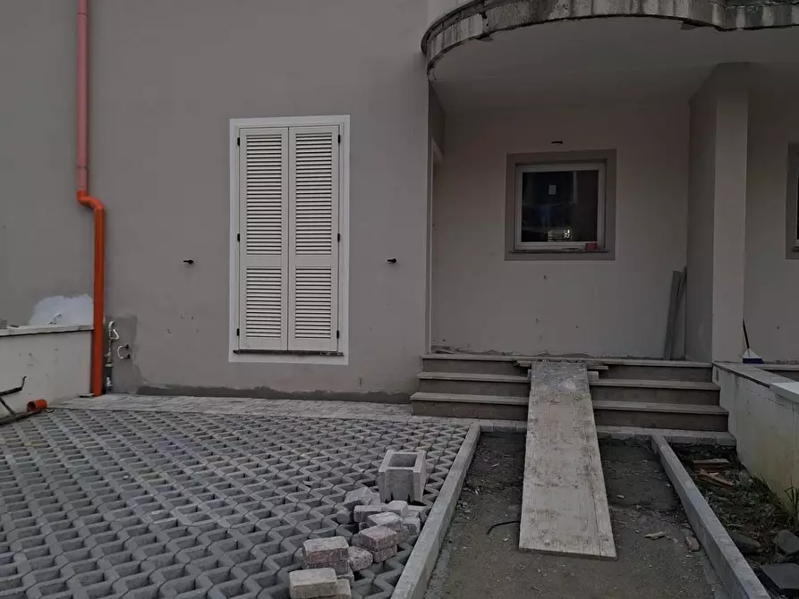 Immagine 7 di Villetta a schiera in vendita  a Santa Maria A Monte