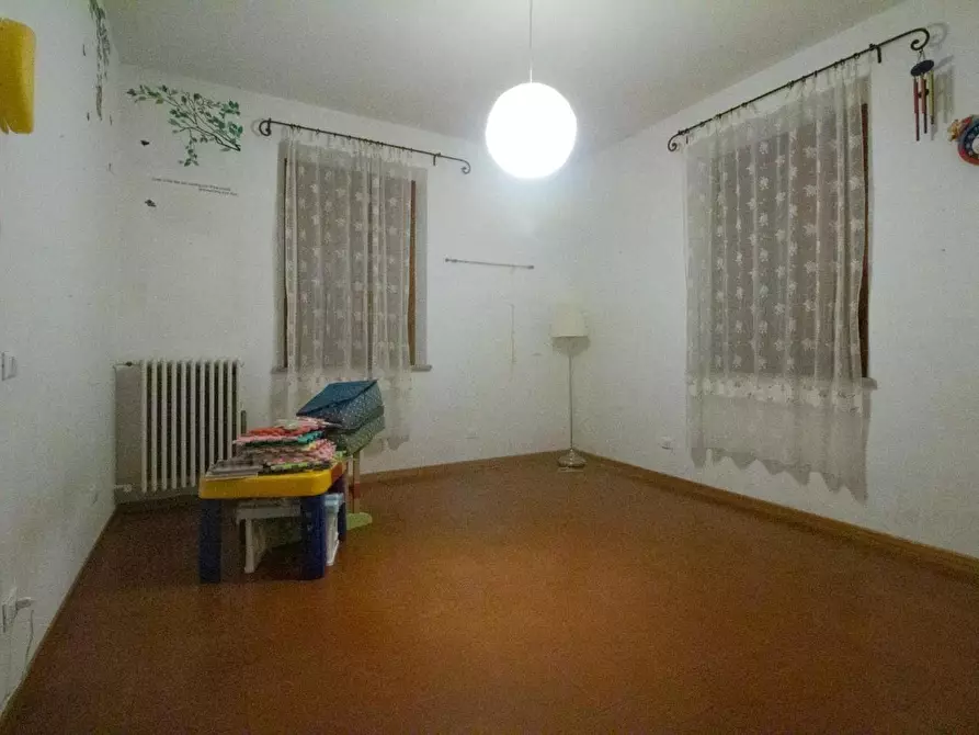 Immagine 25 di Villa in vendita  a San Giuliano Terme