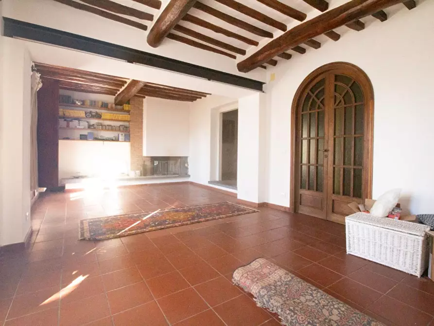 Immagine 27 di Villa in vendita  a San Giuliano Terme