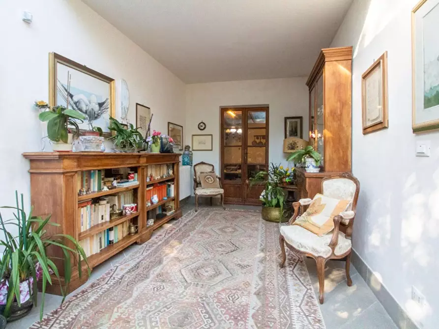 Immagine 11 di Villa in vendita  a San Giuliano Terme