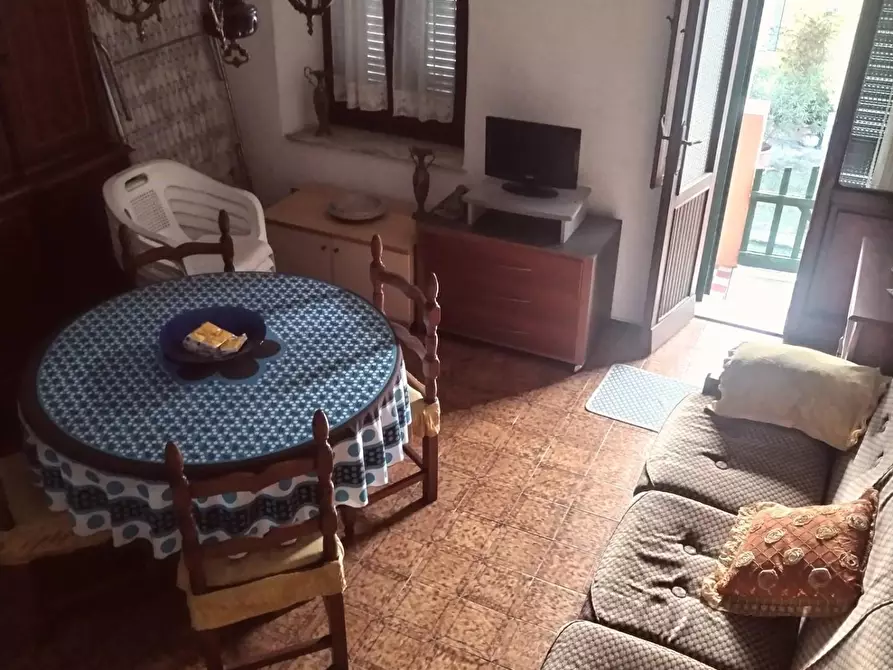 Immagine 3 di Terratetto in vendita  a Massa