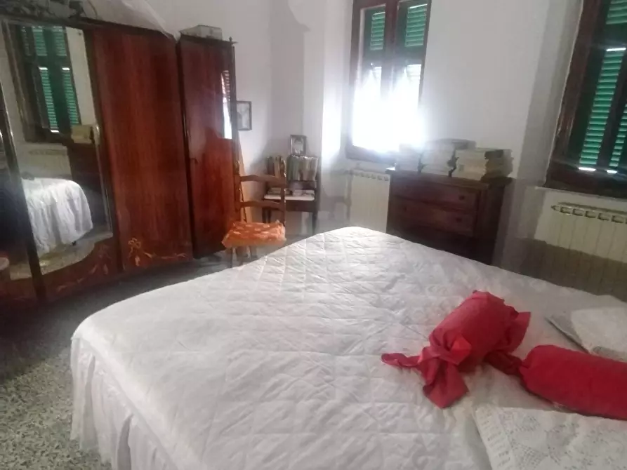 Immagine 6 di Terratetto in vendita  a Massa