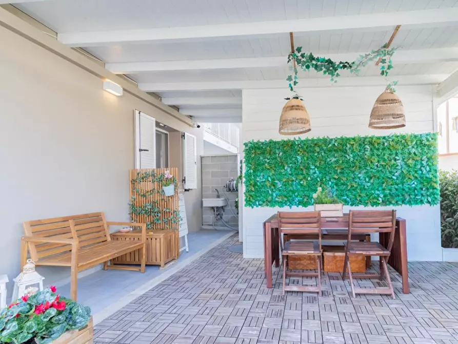 Immagine 6 di Villetta a schiera in vendita  a Calci