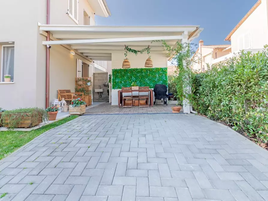 Immagine 5 di Villetta a schiera in vendita  a Calci