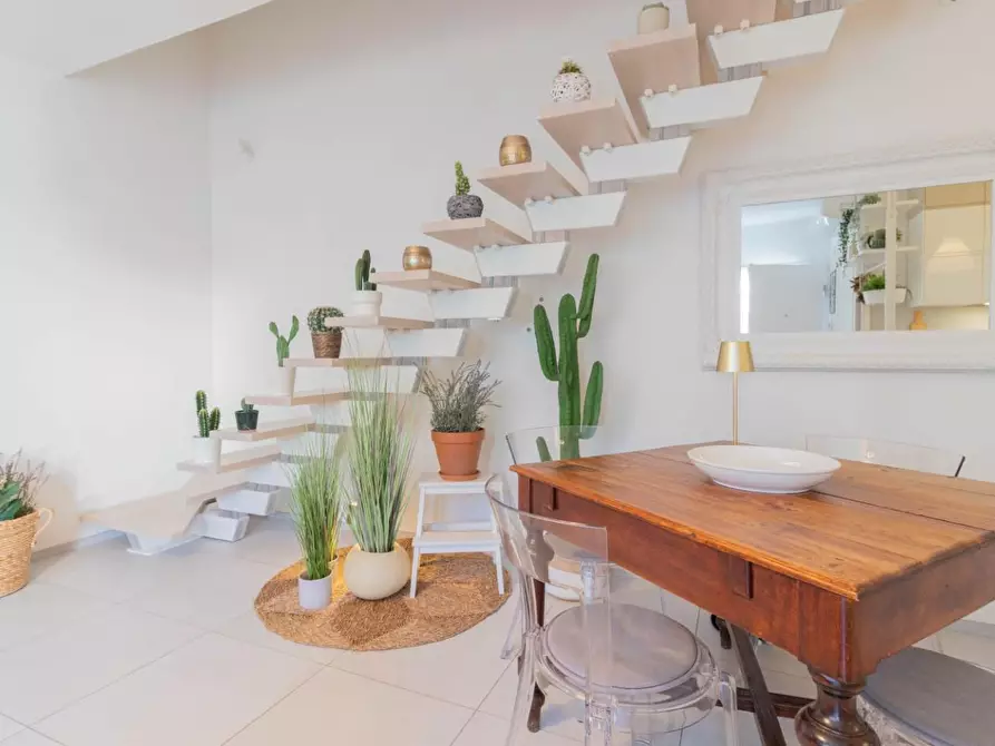 Immagine 14 di Villetta a schiera in vendita  a Calci