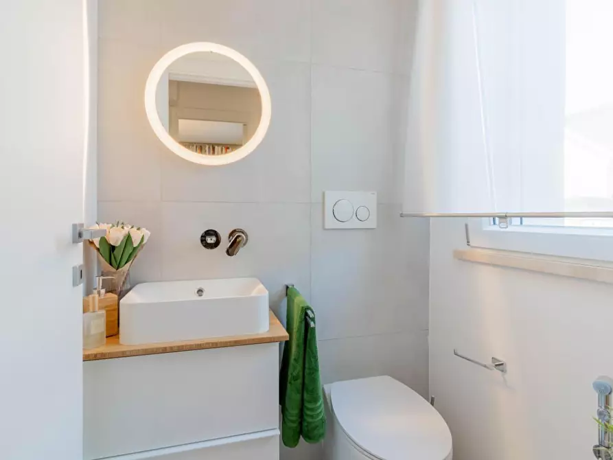 Immagine 21 di Villetta a schiera in vendita  a Calci