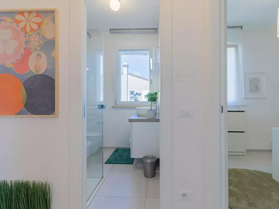 Immagine 26 di Villetta a schiera in vendita  a Calci