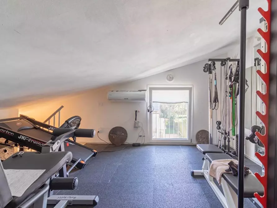 Immagine 28 di Villetta a schiera in vendita  a Calci