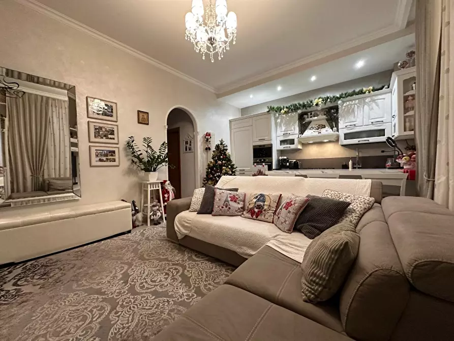 Immagine 6 di Appartamento in vendita  a Collesalvetti