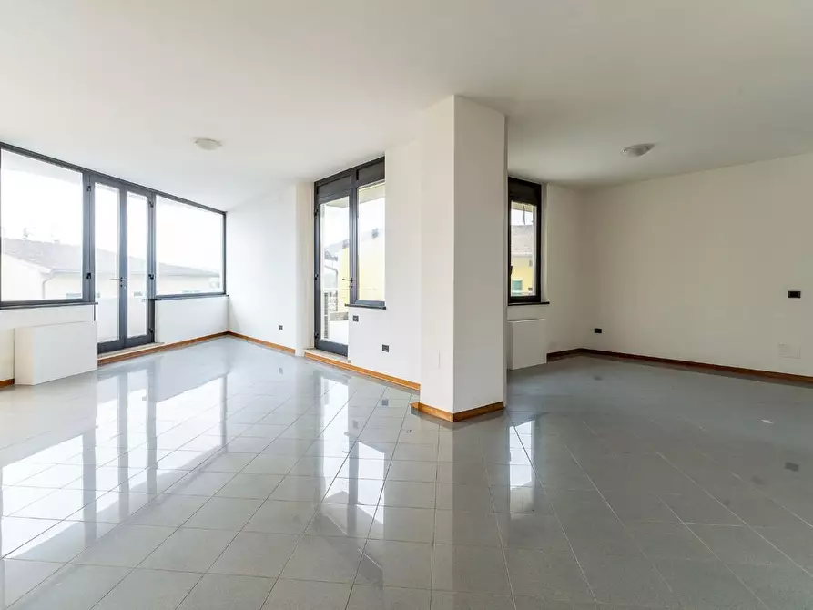 Immagine 13 di Appartamento in vendita  a Empoli