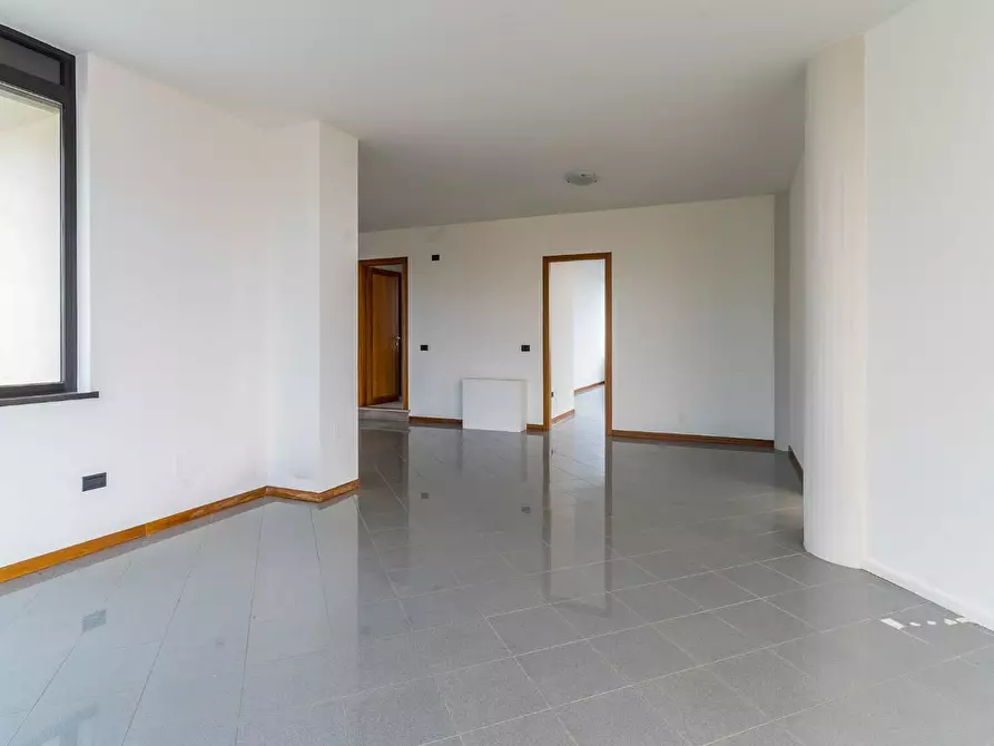 Immagine 16 di Appartamento in vendita  a Empoli