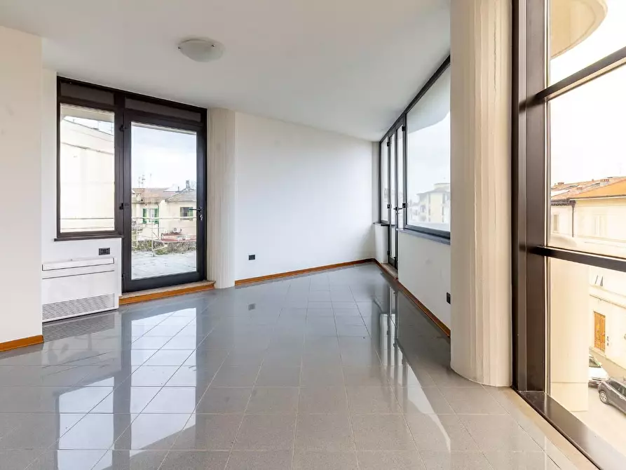 Immagine 18 di Appartamento in vendita  a Empoli