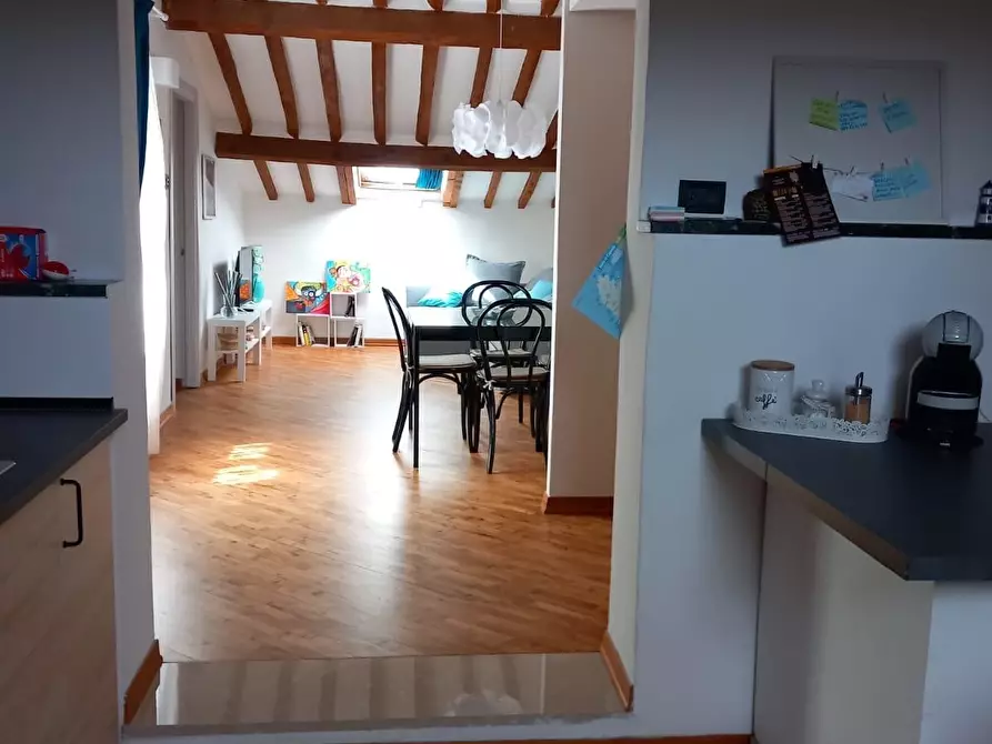 Immagine 7 di Mansarda in vendita  a Livorno