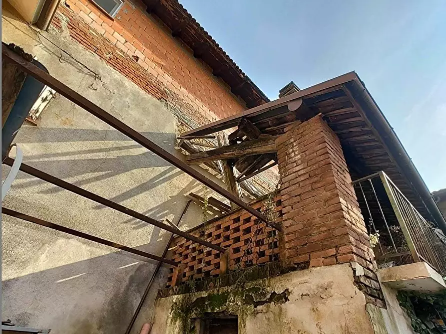 Immagine 2 di Appartamento in vendita  a Castelspina