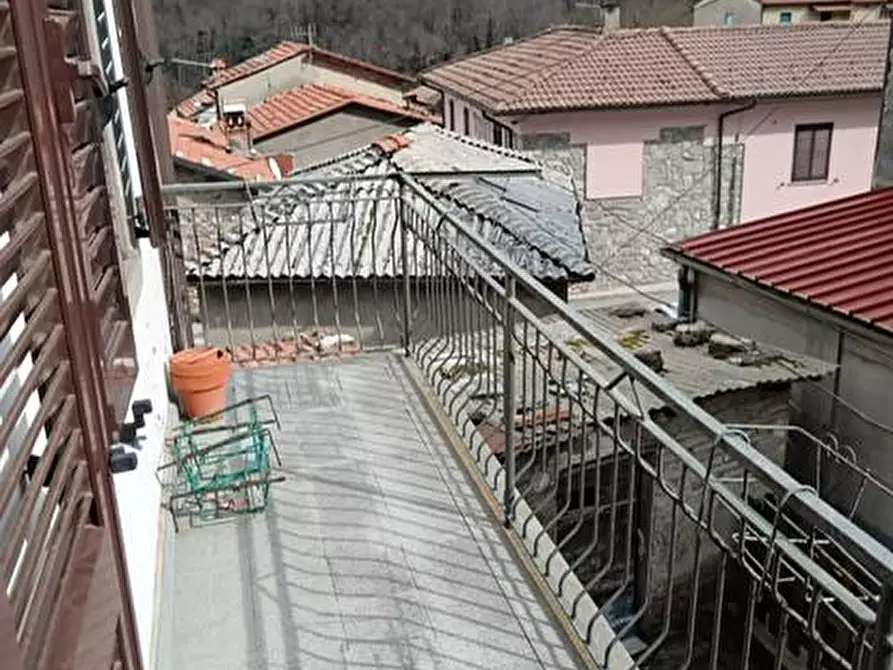 Immagine 13 di Terratetto in vendita  a Minucciano