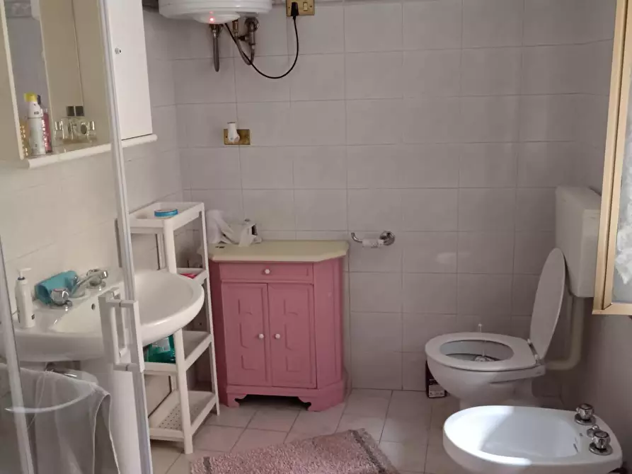 Immagine 29 di Terratetto in vendita  a Minucciano