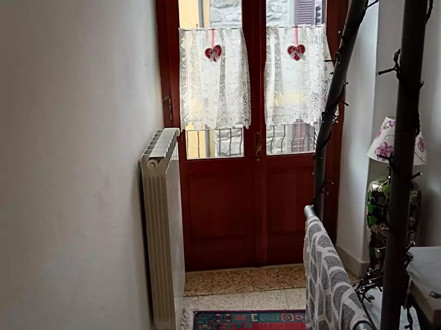 Immagine 33 di Terratetto in vendita  a Minucciano