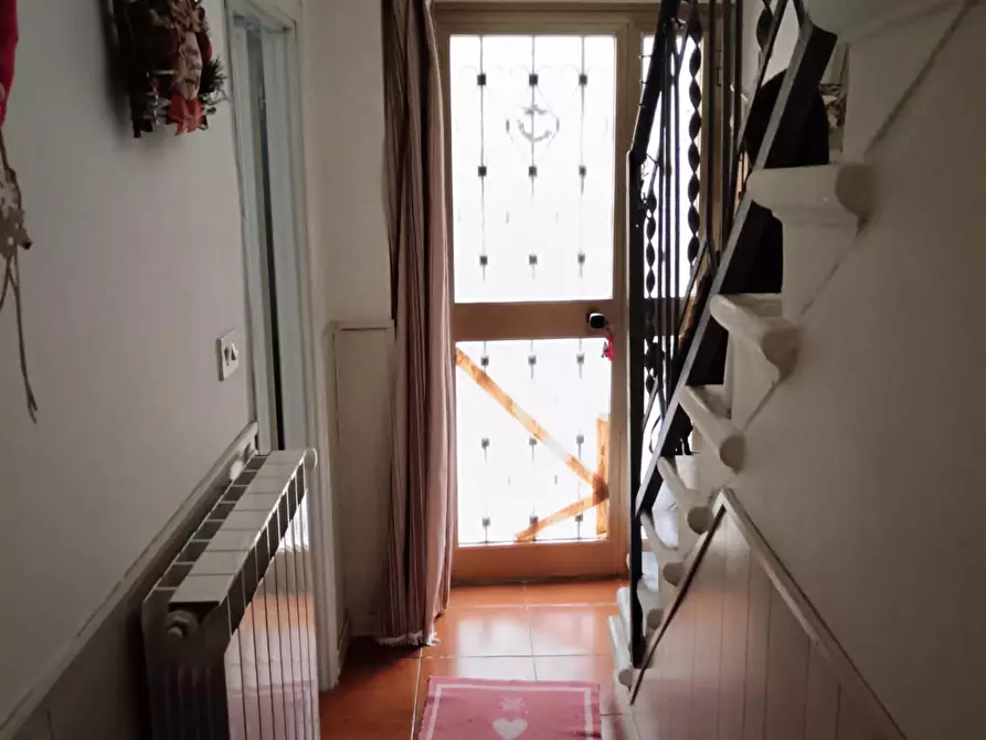 Immagine 23 di Terratetto in vendita  a Minucciano