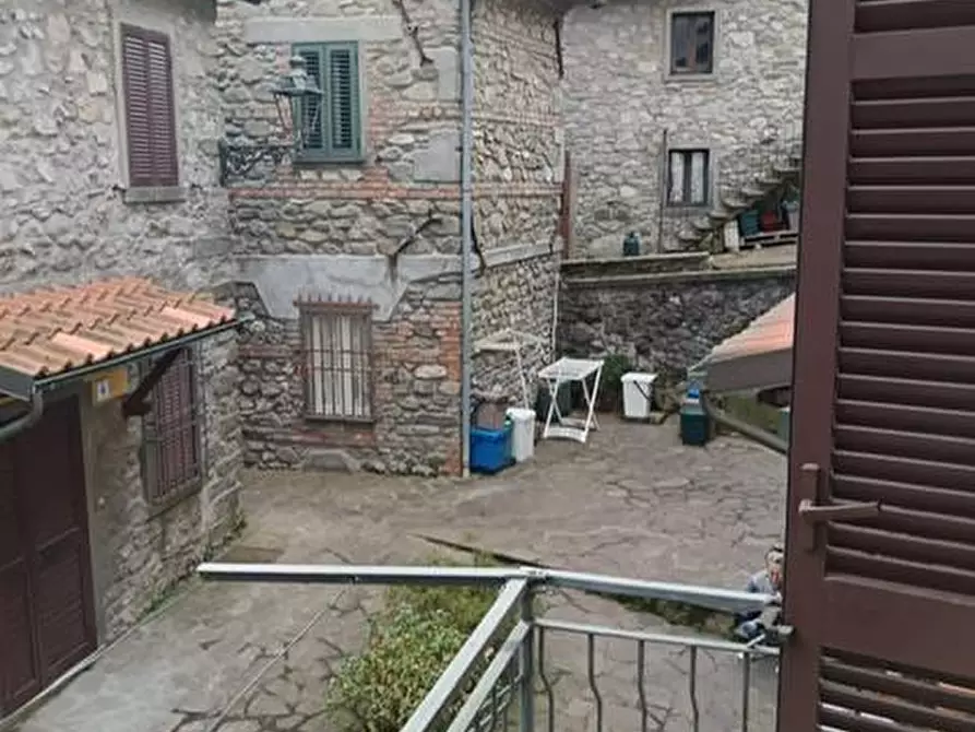 Immagine 22 di Terratetto in vendita  a Minucciano