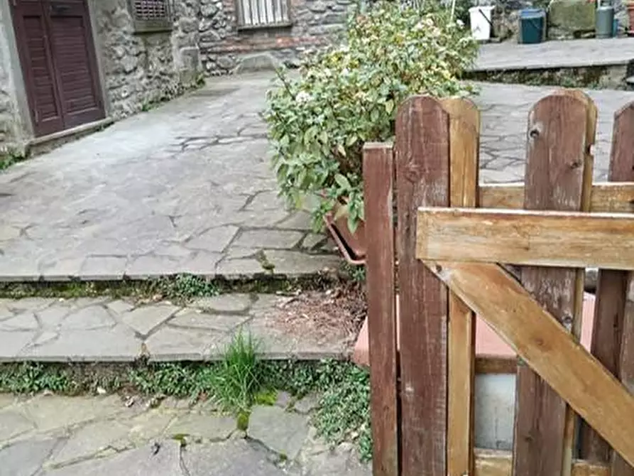 Immagine 50 di Terratetto in vendita  a Minucciano