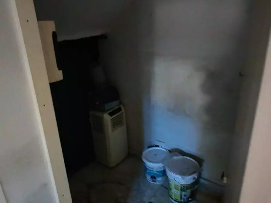 Immagine 13 di Appartamento in vendita  a Massa