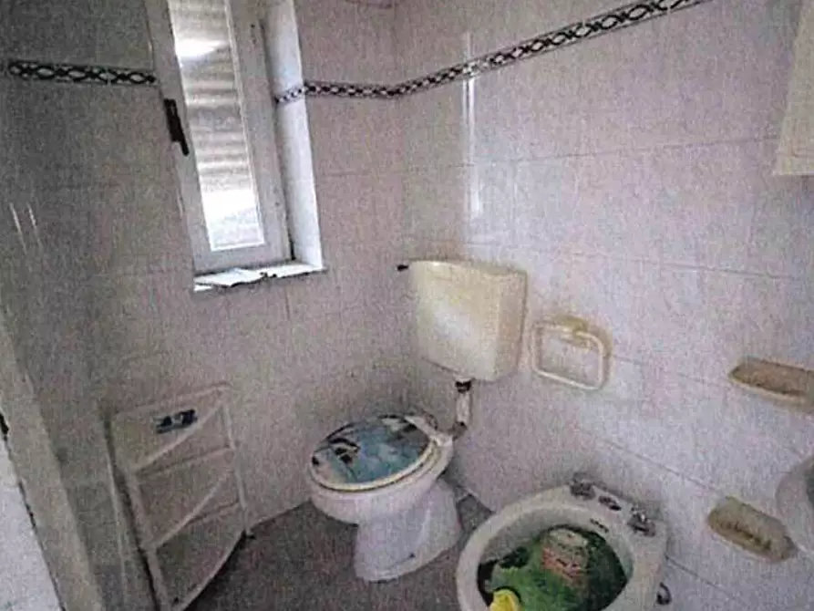 Immagine 11 di Appartamento in vendita  a Castelletto Molina