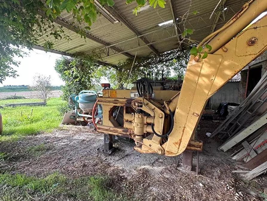 Immagine 31 di Porzione di casa in vendita  a Crespina Lorenzana