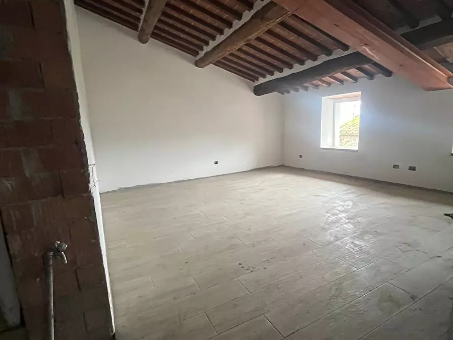 Immagine 9 di Terratetto in vendita  a Capannori