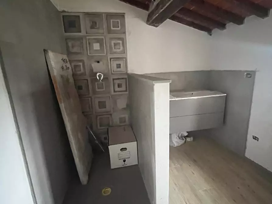 Immagine 15 di Terratetto in vendita  a Capannori