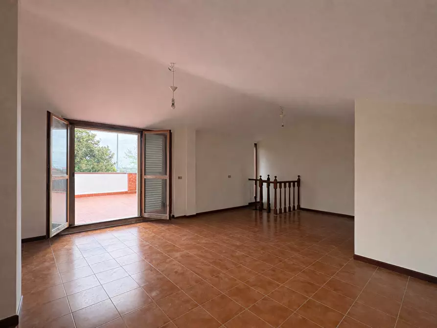 Immagine 19 di Villetta a schiera in vendita  a Pisa