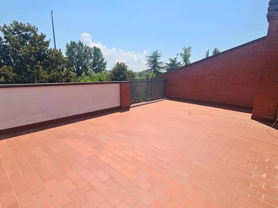 Immagine 25 di Villetta a schiera in vendita  a Pisa