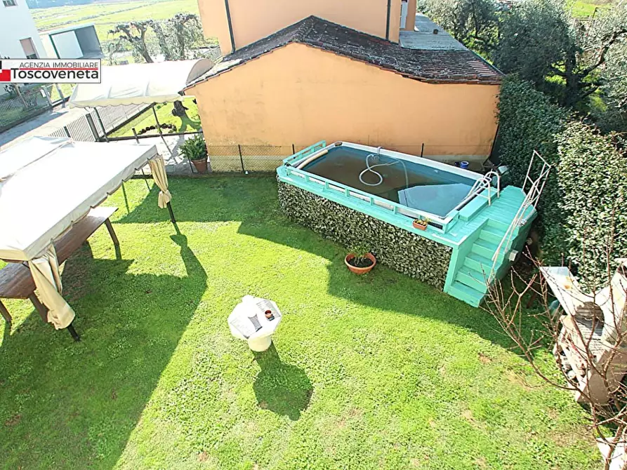 Immagine 24 di Casa indipendente in vendita  a Capannori