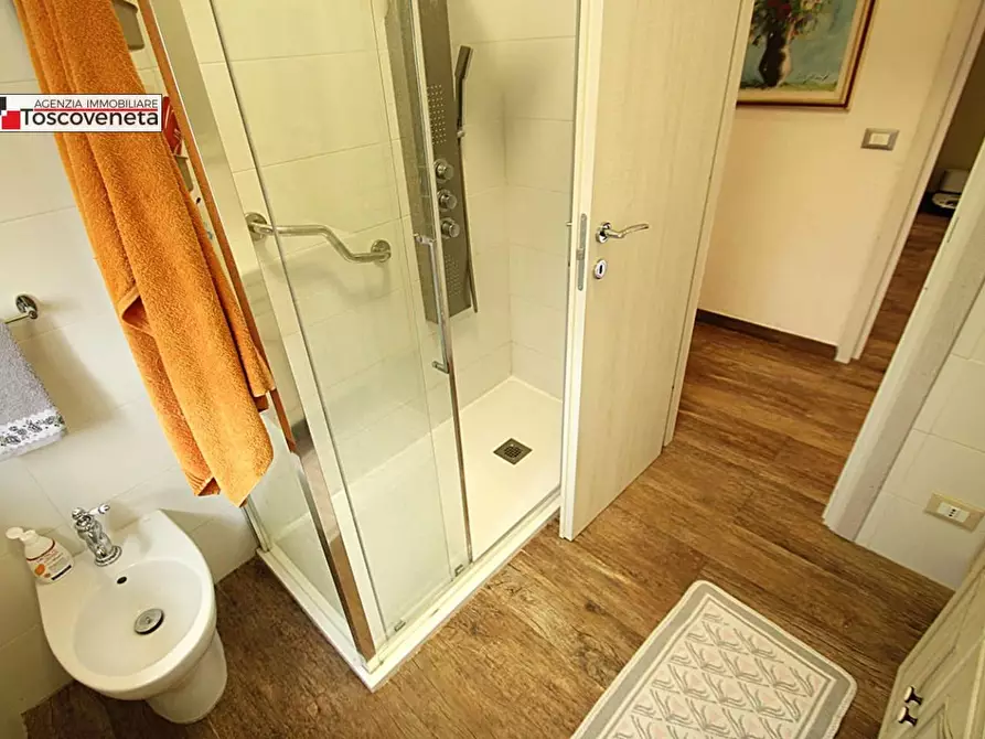 Immagine 17 di Casa indipendente in vendita  a Capannori