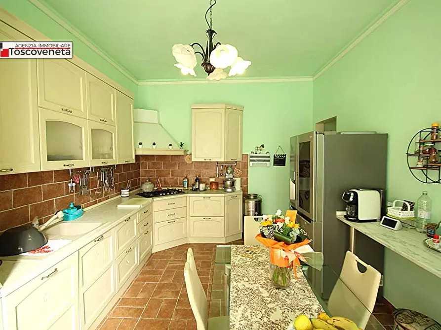 Immagine 7 di Casa indipendente in vendita  a Capannori