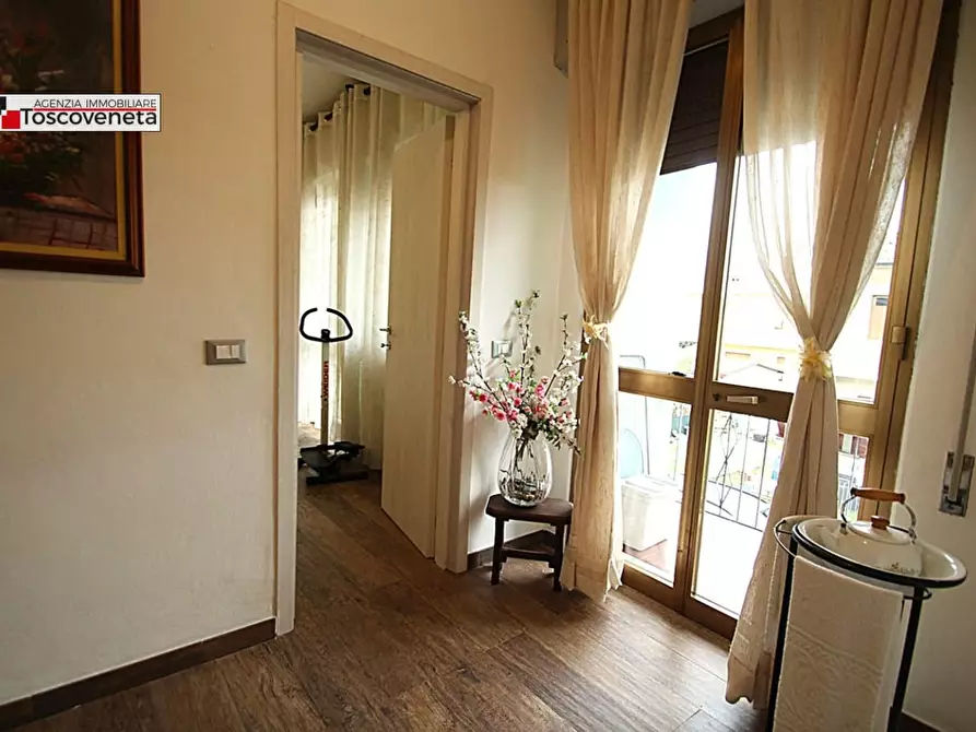 Immagine 12 di Casa indipendente in vendita  a Capannori