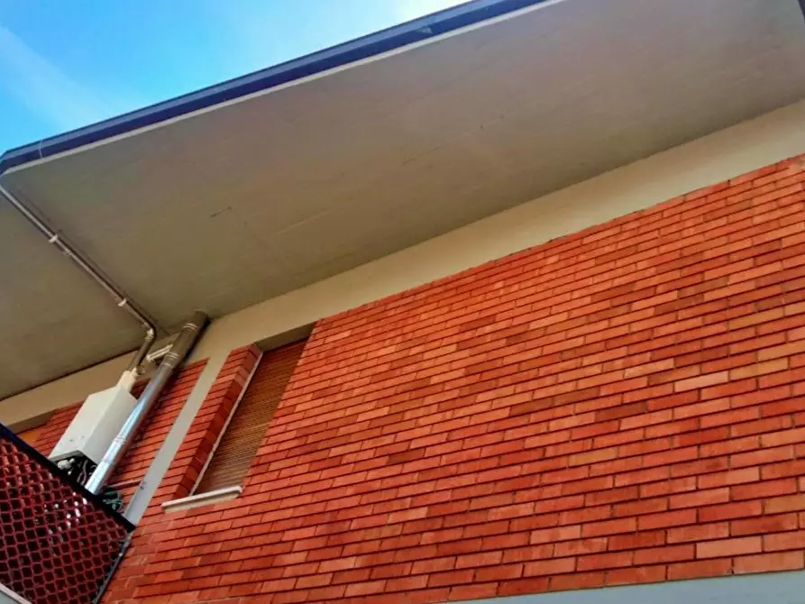 Immagine 30 di Appartamento in vendita  a Massa