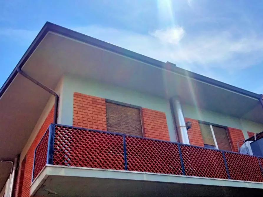 Immagine 28 di Appartamento in vendita  a Massa