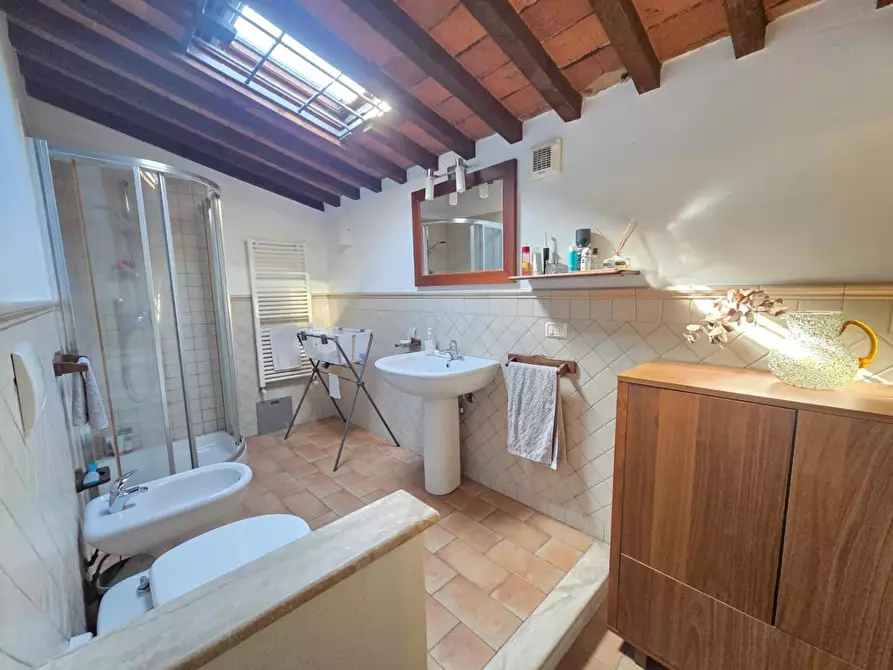 Immagine 8 di Appartamento in vendita  a Cascina