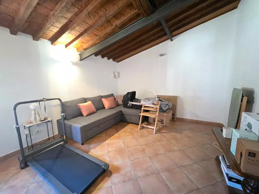 Immagine 7 di Appartamento in vendita  a Cascina