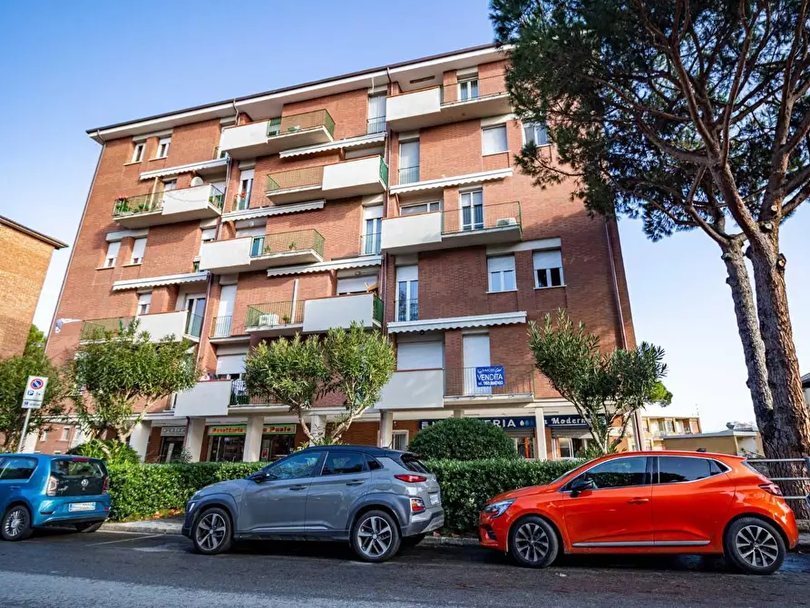 Immagine 1 di Appartamento in vendita  a Pisa