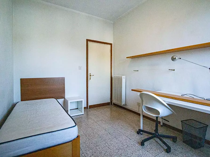 Immagine 21 di Appartamento in vendita  a Pisa