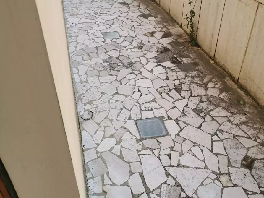 Immagine 1 di Appartamento in vendita  a Siena