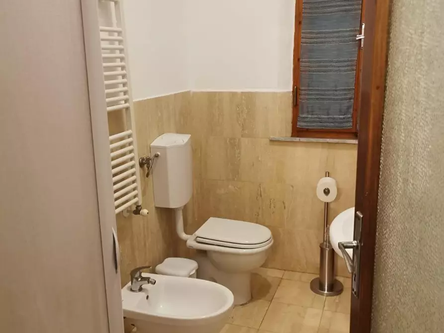 Immagine 15 di Appartamento in vendita  a Siena