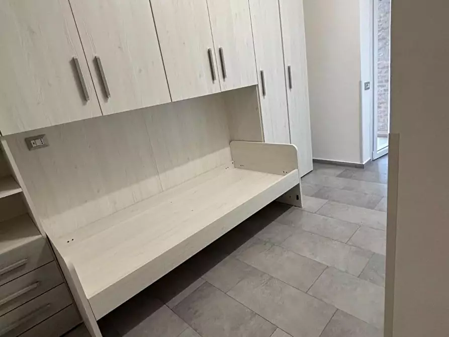 Immagine 10 di Appartamento in vendita  a Siena