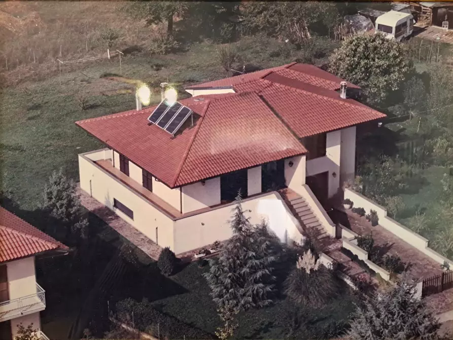 Immagine 46 di Villa in vendita  a Santa Croce Sull'arno