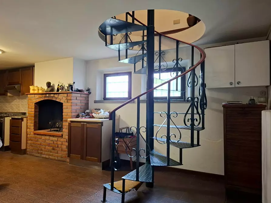 Immagine 37 di Villa in vendita  a Santa Croce Sull'arno