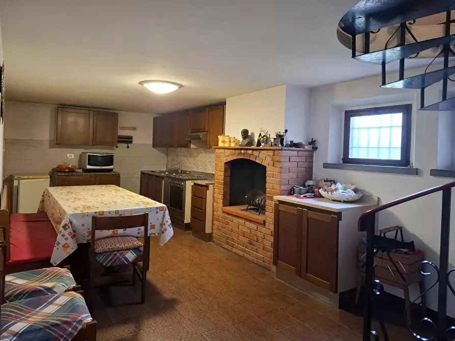 Immagine 38 di Villa in vendita  a Santa Croce Sull'arno