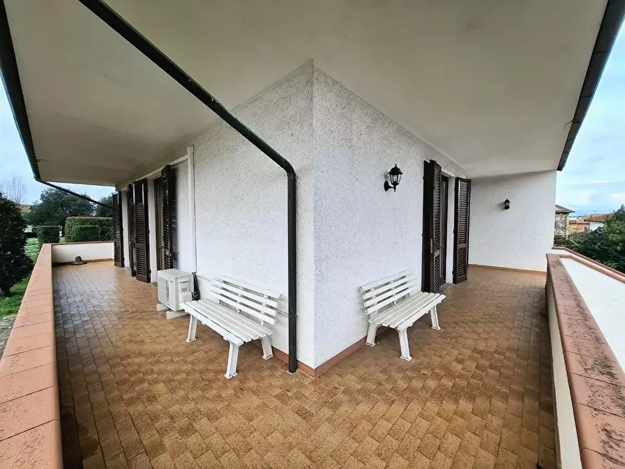 Immagine 53 di Villa in vendita  a Santa Croce Sull'arno