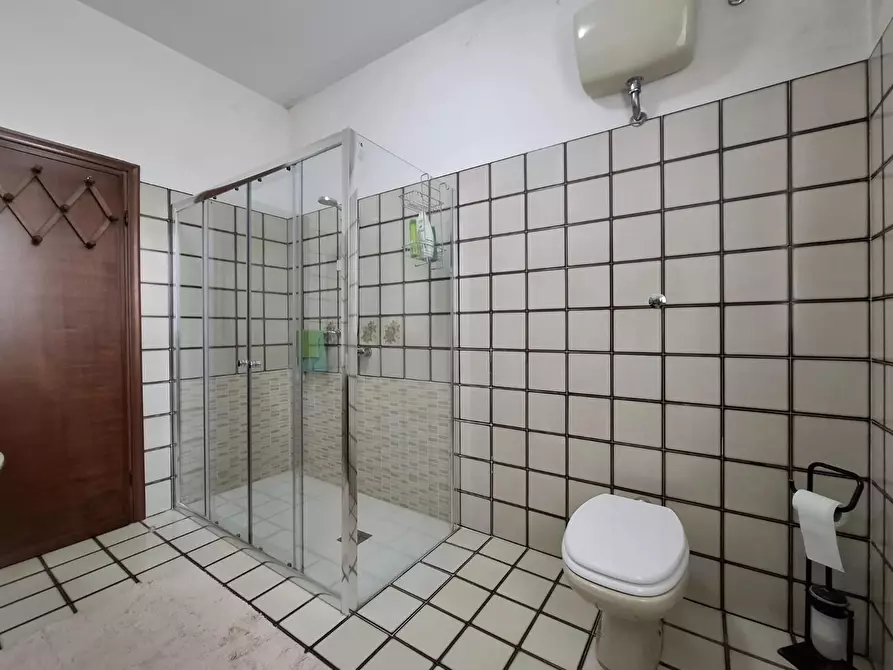 Immagine 36 di Villa in vendita  a Santa Croce Sull'arno