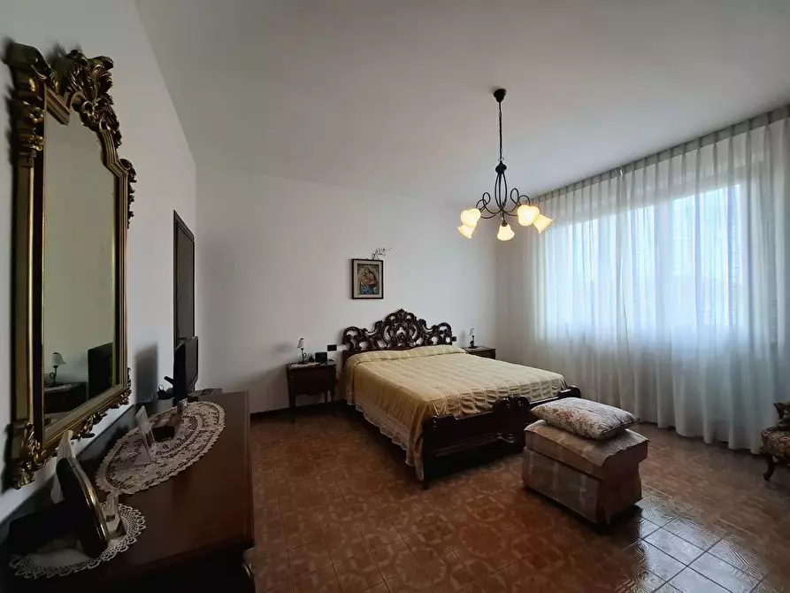 Immagine 23 di Villa in vendita  a Santa Croce Sull'arno